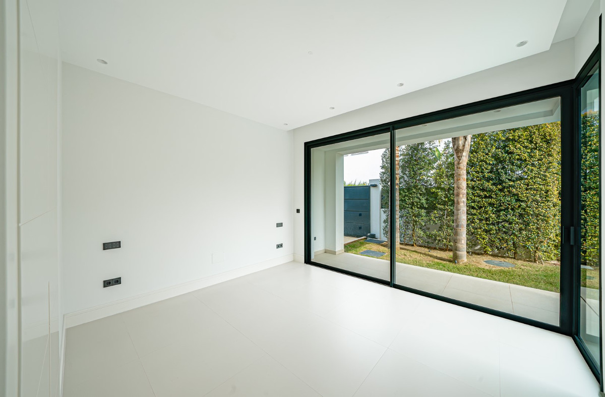 Te koop Vrijstaande Villa Costa Del Sol The Golden Mile € 3.500.000,-