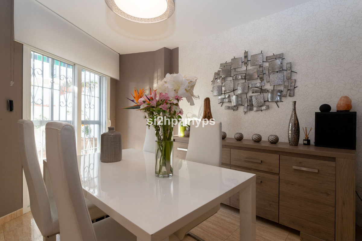 Te koop Herenhuis Costa Del Sol Torrox € 399.000,-