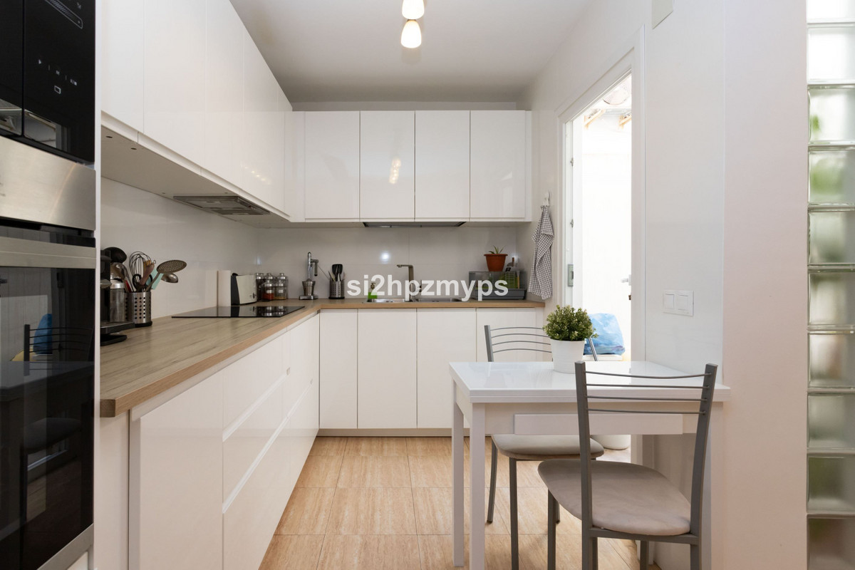 Te koop Herenhuis Costa Del Sol Torrox € 399.000,-