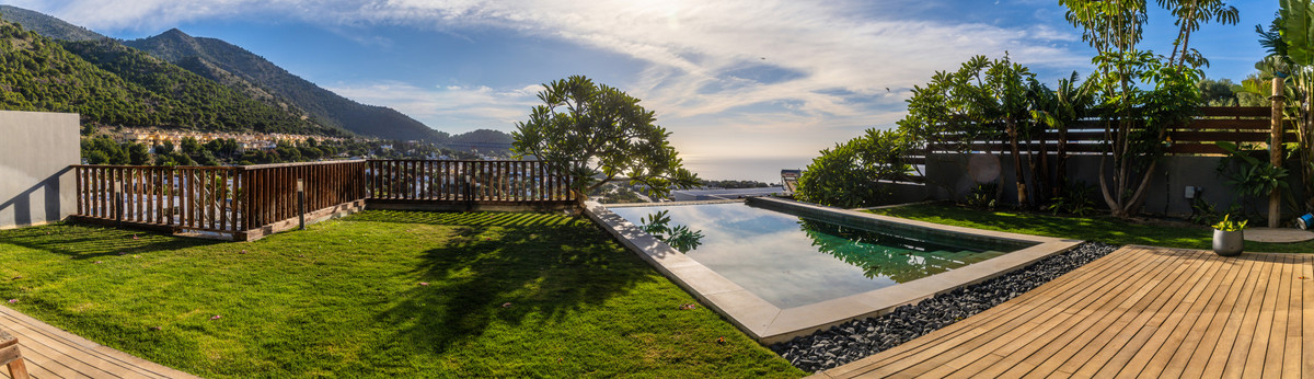 Te koop Vrijstaande Villa Costa Del Sol Mijas € 1.600.000,-