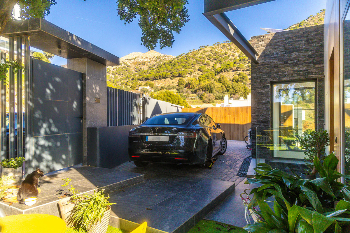 Te koop Vrijstaande Villa Costa Del Sol Mijas € 1.600.000,-