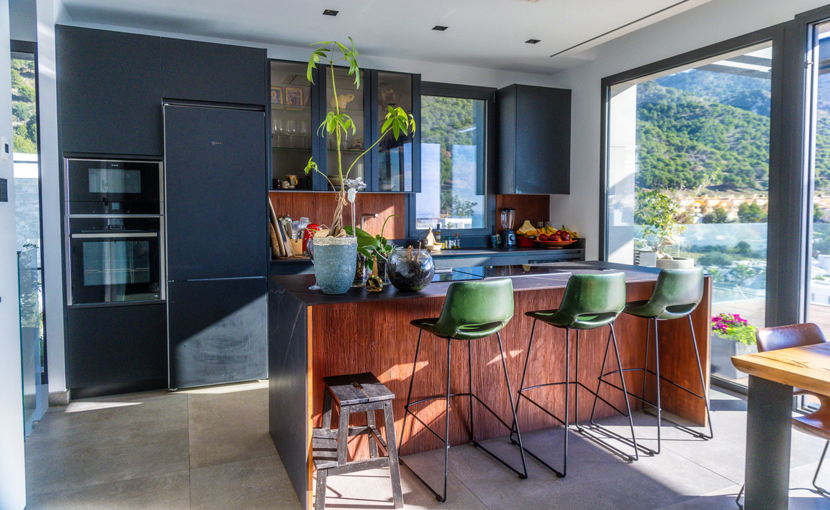 Te koop Vrijstaande Villa Costa Del Sol Mijas € 1.600.000,-