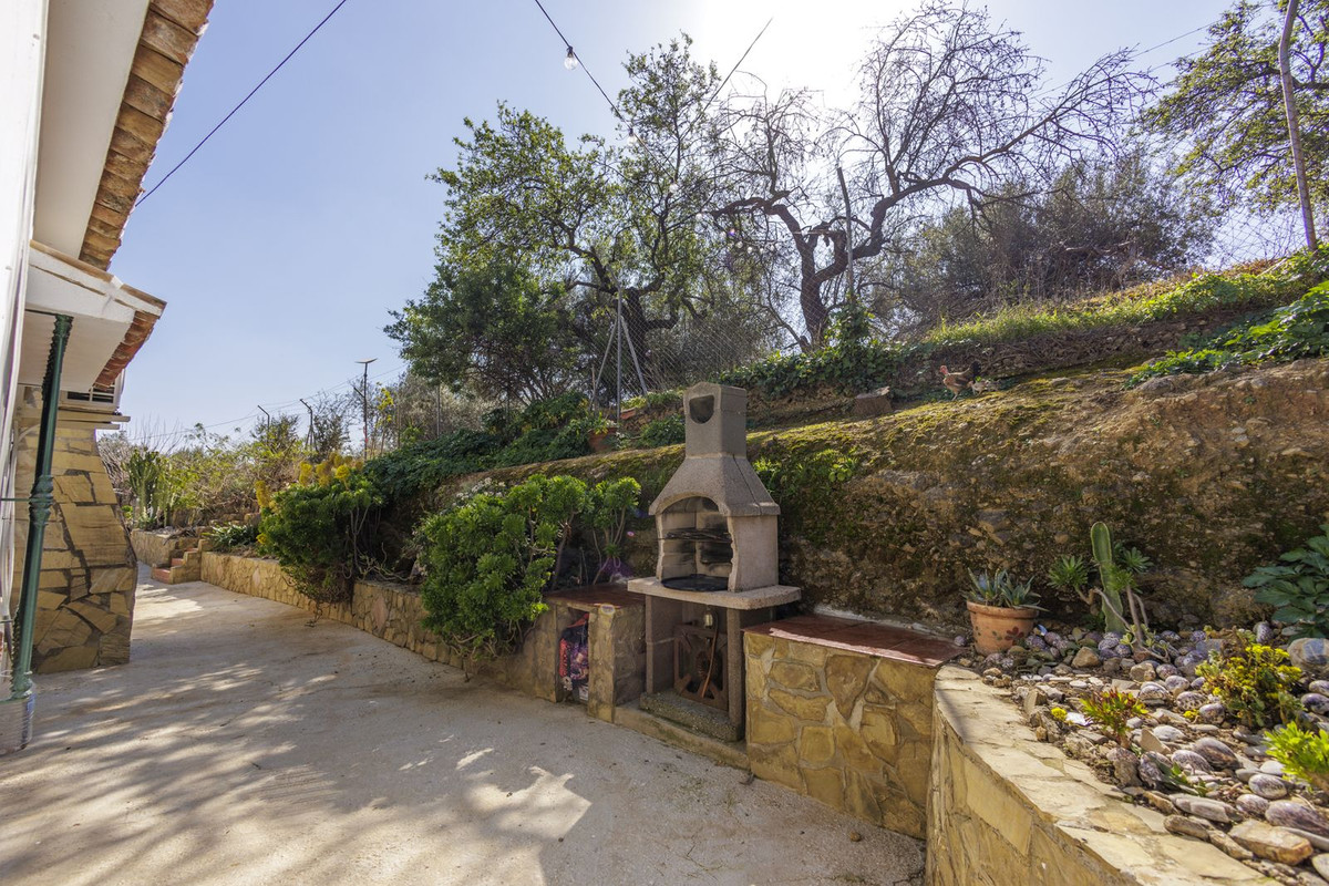 Te koop Vrijstaande Villa Costa Del Sol Riogordo € 360.000,-