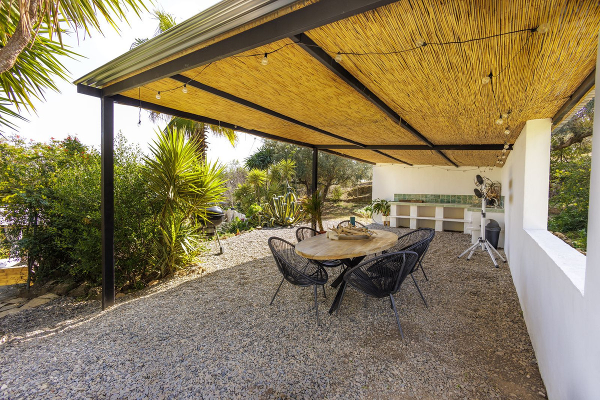 Te koop Vrijstaande Villa Costa Del Sol Riogordo € 360.000,-