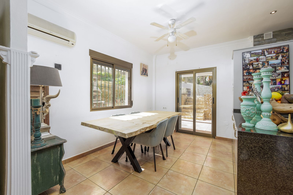 Te koop Vrijstaande Villa Costa Del Sol Riogordo € 360.000,-