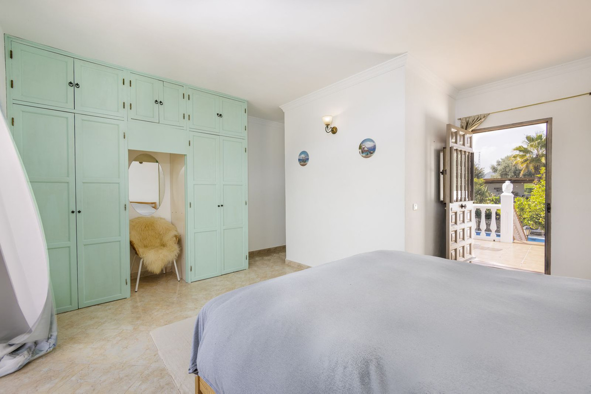 Te koop Vrijstaande Villa Costa Del Sol Riogordo € 360.000,-