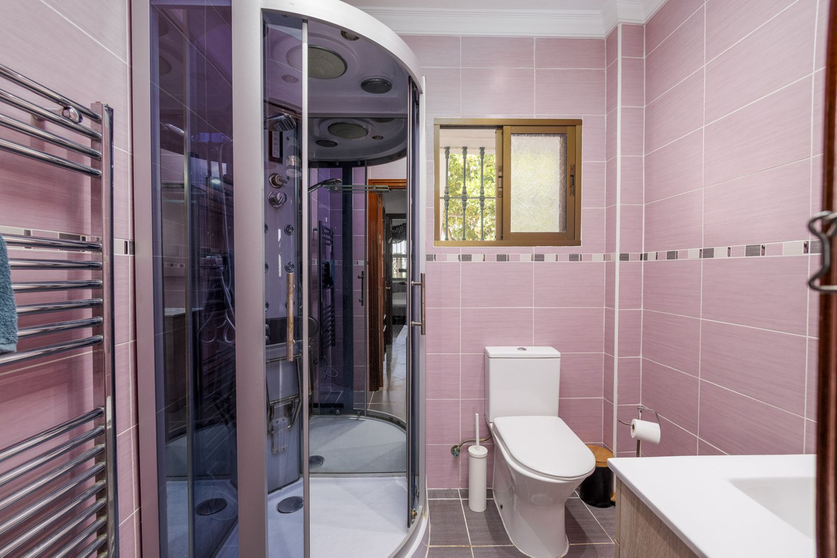 Te koop Vrijstaande Villa Costa Del Sol Riogordo € 360.000,-