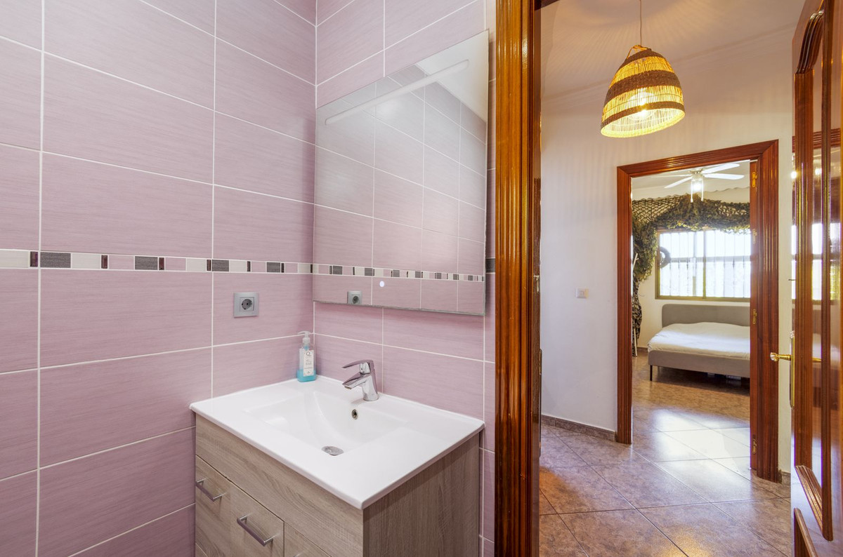 Te koop Vrijstaande Villa Costa Del Sol Riogordo € 360.000,-