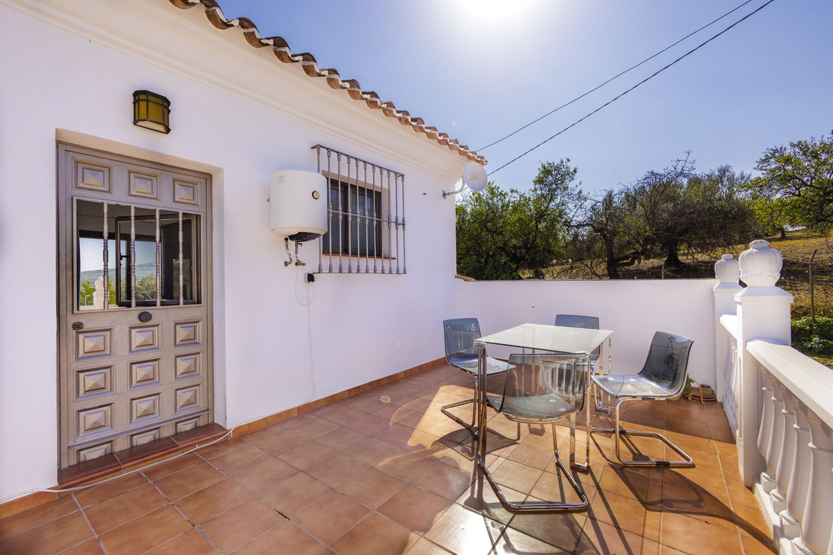 Te koop Vrijstaande Villa Costa Del Sol Riogordo € 360.000,-