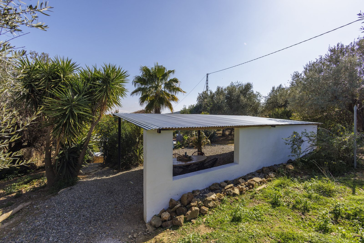 Te koop Vrijstaande Villa Costa Del Sol Riogordo € 360.000,-