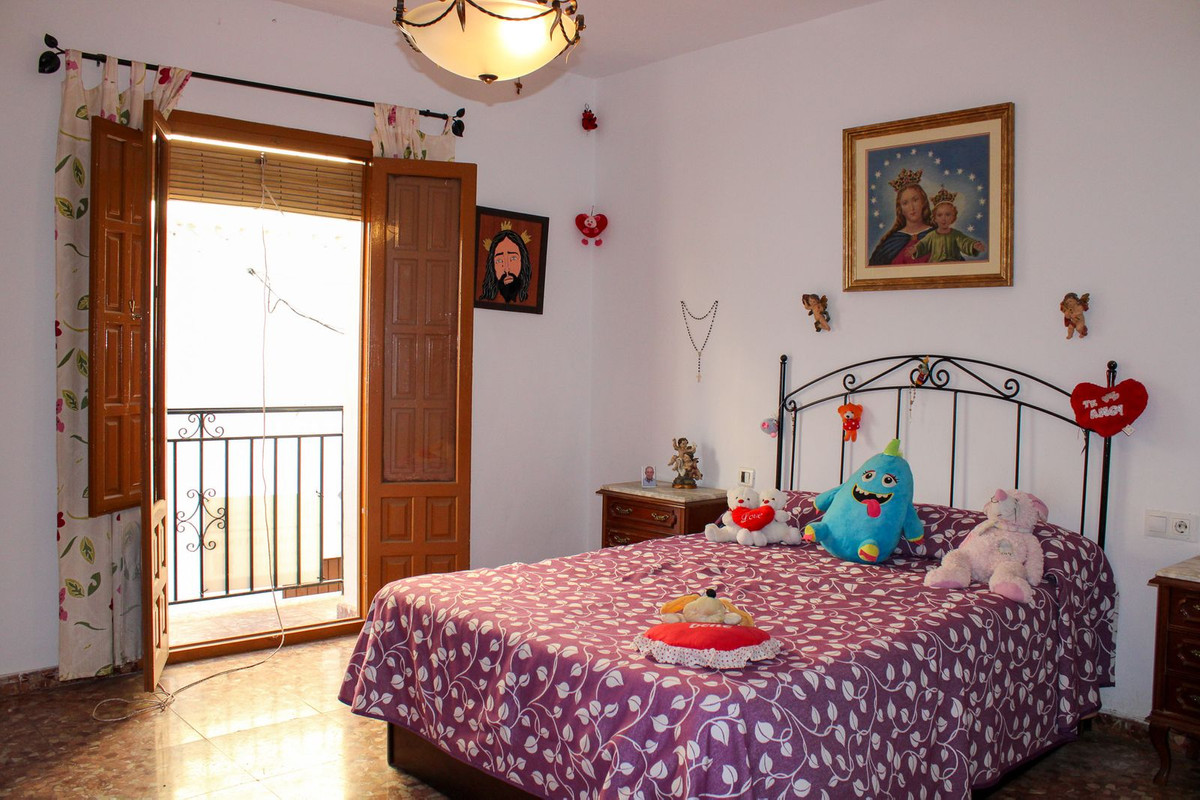 Te koop Bovenwoning Costa Del Sol Frigiliana € 319.900,-