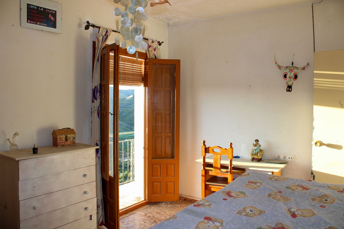 Te koop Bovenwoning Costa Del Sol Frigiliana € 319.900,-