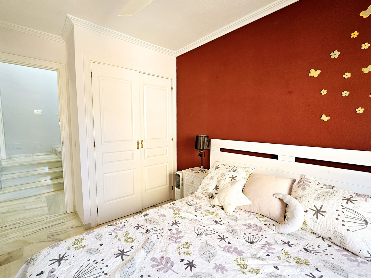 Te koop Half vrijstaand huis Costa Del Sol Casares Playa € 620.000,-