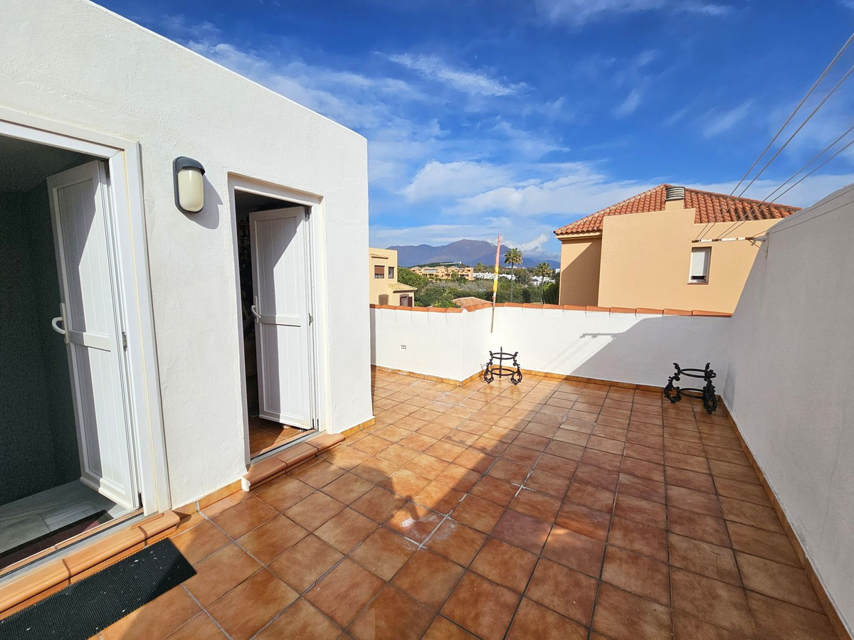 Te koop Half vrijstaand huis Costa Del Sol Casares Playa € 620.000,-