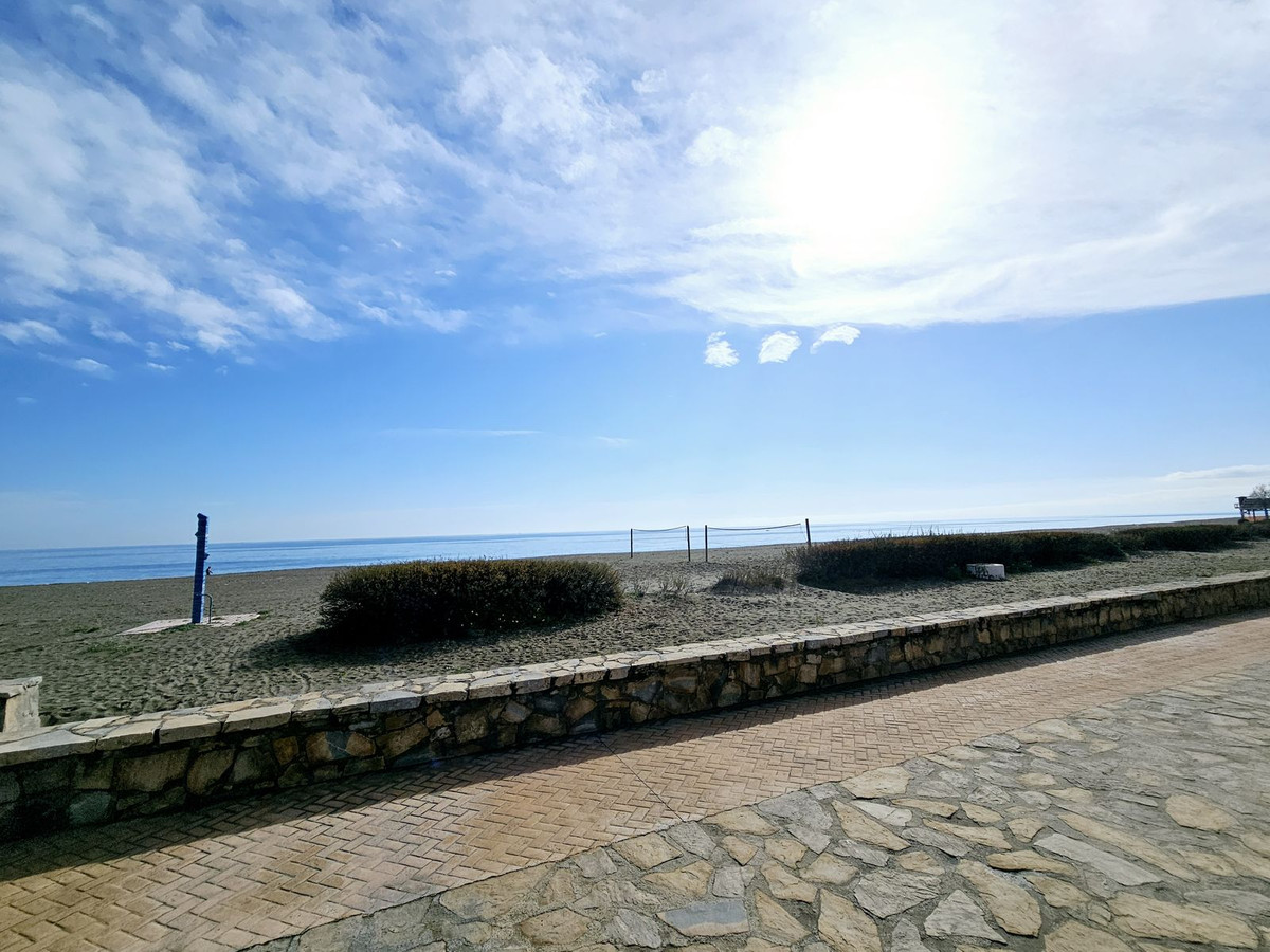 Te koop Half vrijstaand huis Costa Del Sol Casares Playa € 620.000,-