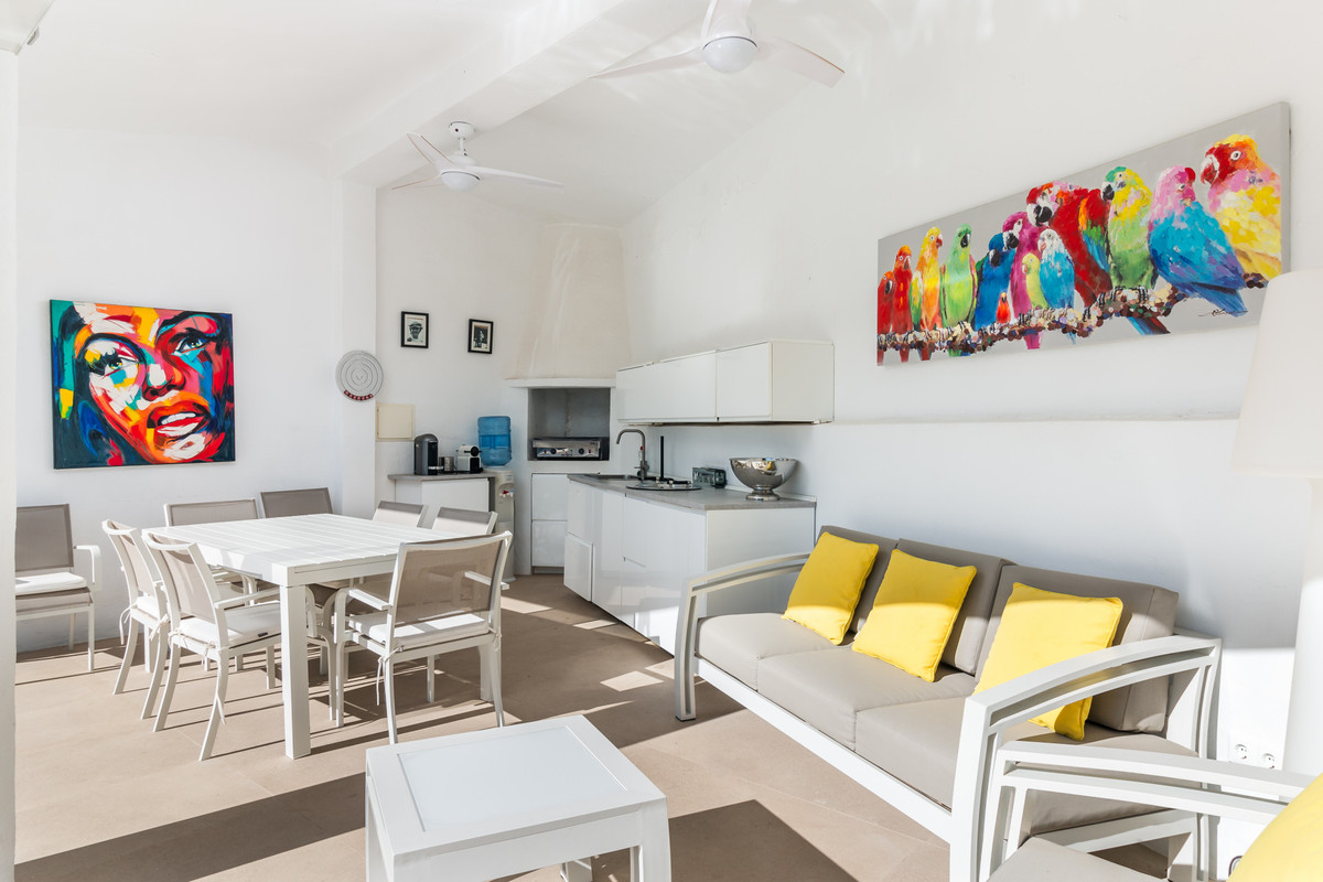 Te koop Vrijstaande Villa Costa Del Sol Benahavís € 1.395.000,-