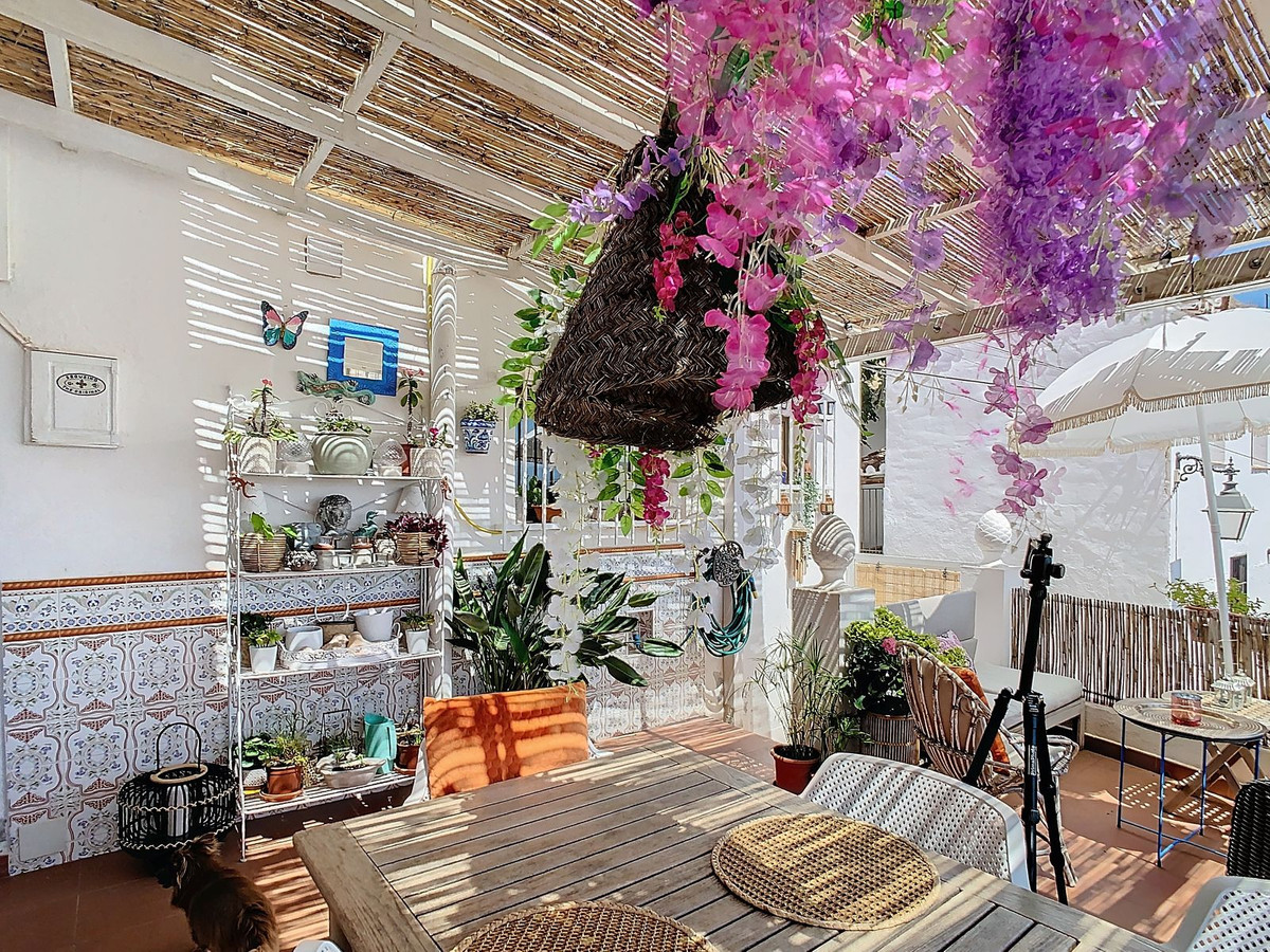 Te koop Herenhuis Costa Del Sol Cútar € 199.000,-