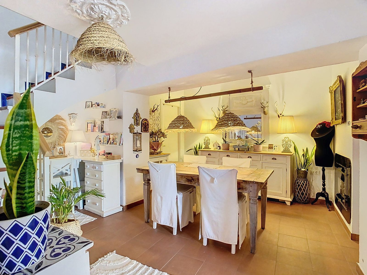 Te koop Herenhuis Costa Del Sol Cútar € 199.000,-