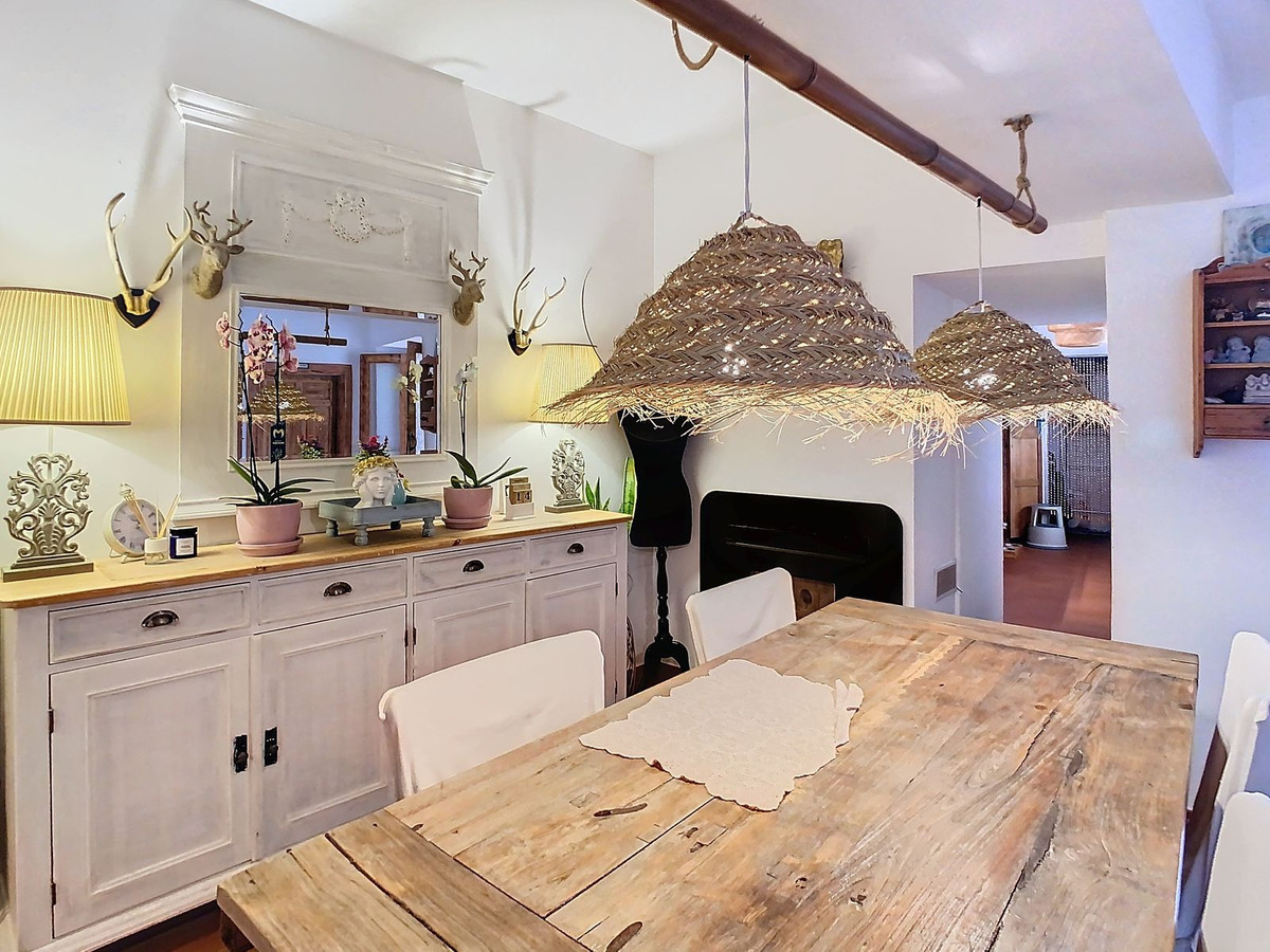 Te koop Herenhuis Costa Del Sol Cútar € 199.000,-