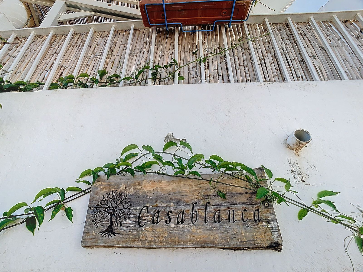 Te koop Herenhuis Costa Del Sol Cútar € 199.000,-