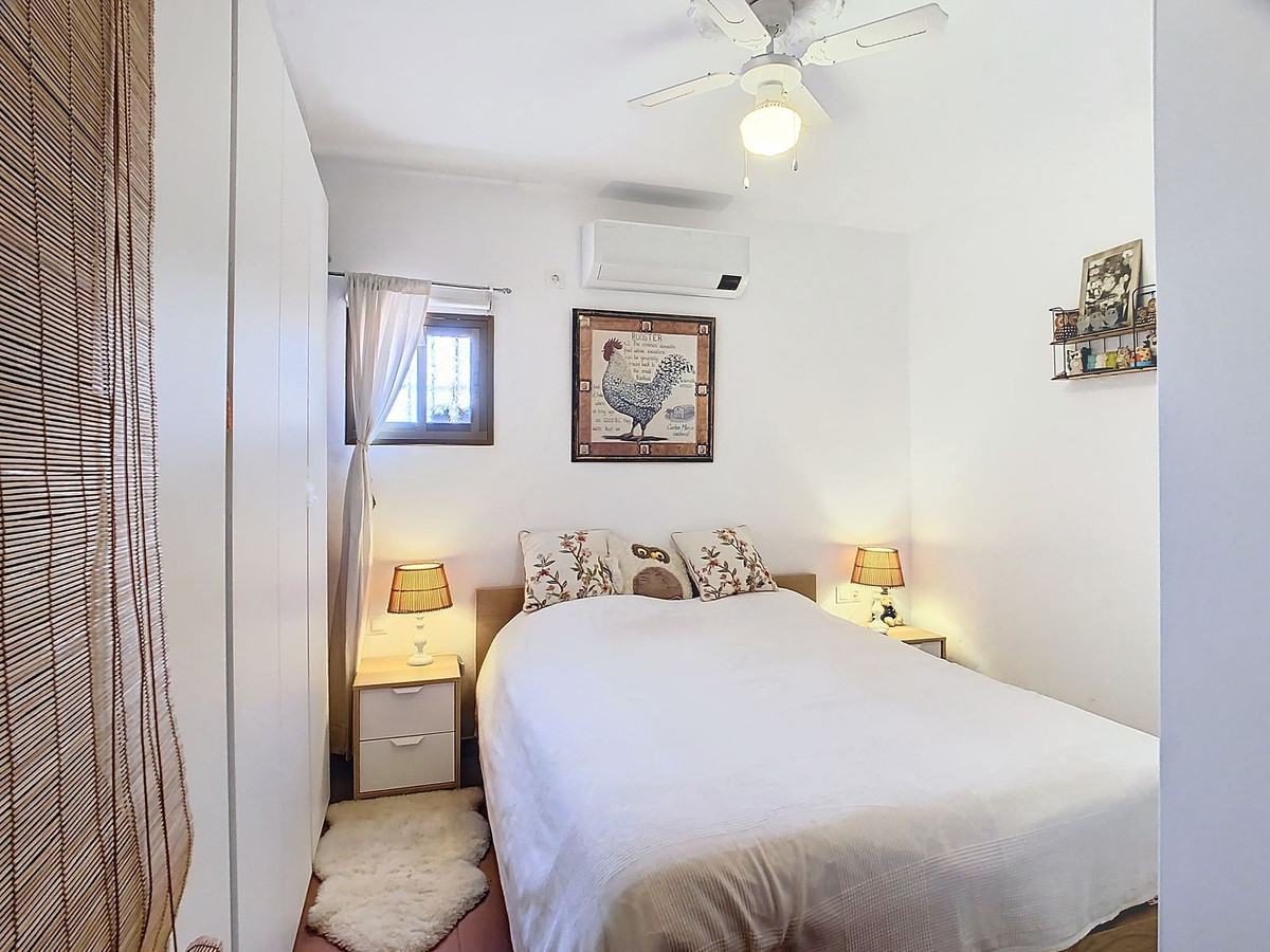 Te koop Herenhuis Costa Del Sol Cútar € 199.000,-