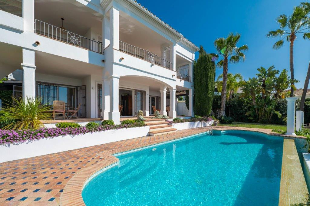 Te koop Vrijstaande Villa Costa Del Sol Río Real € 1.990.000,-