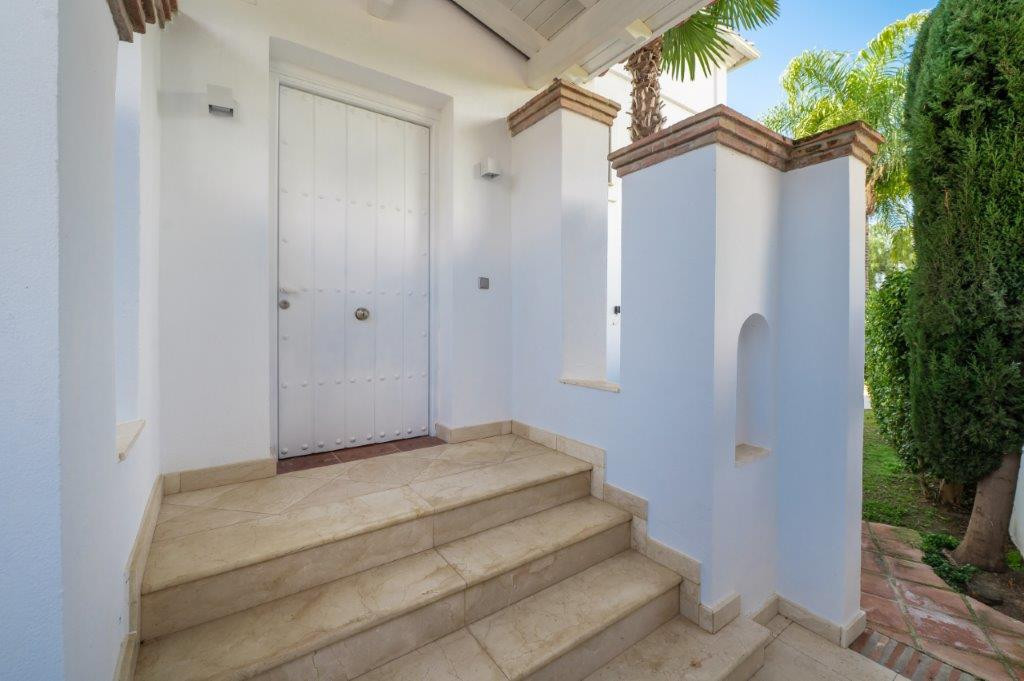 Te koop Vrijstaande Villa Costa Del Sol Río Real € 1.990.000,-