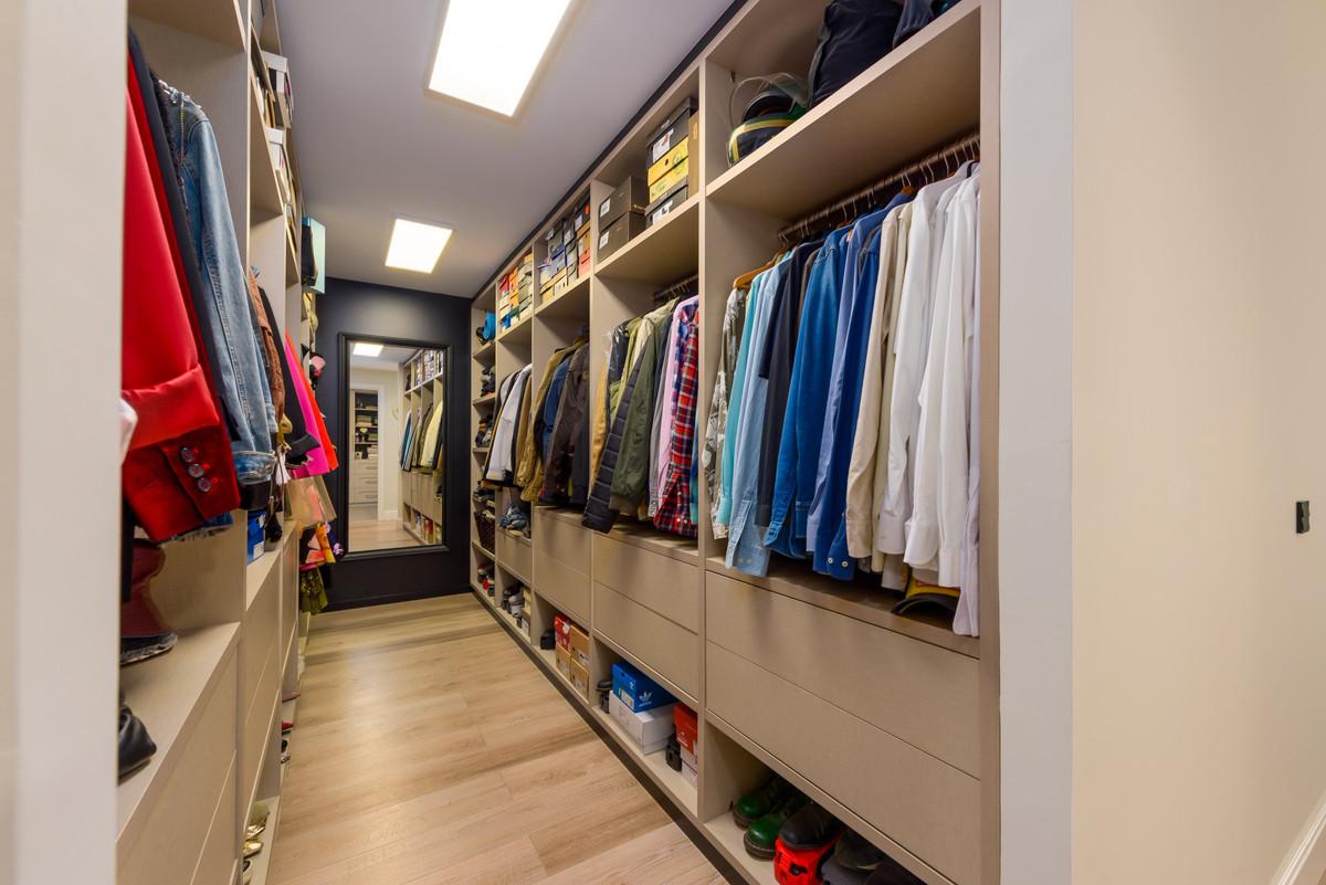 Te koop Middle Floor Apartment Costa Del Sol Estepona € 860.000,-