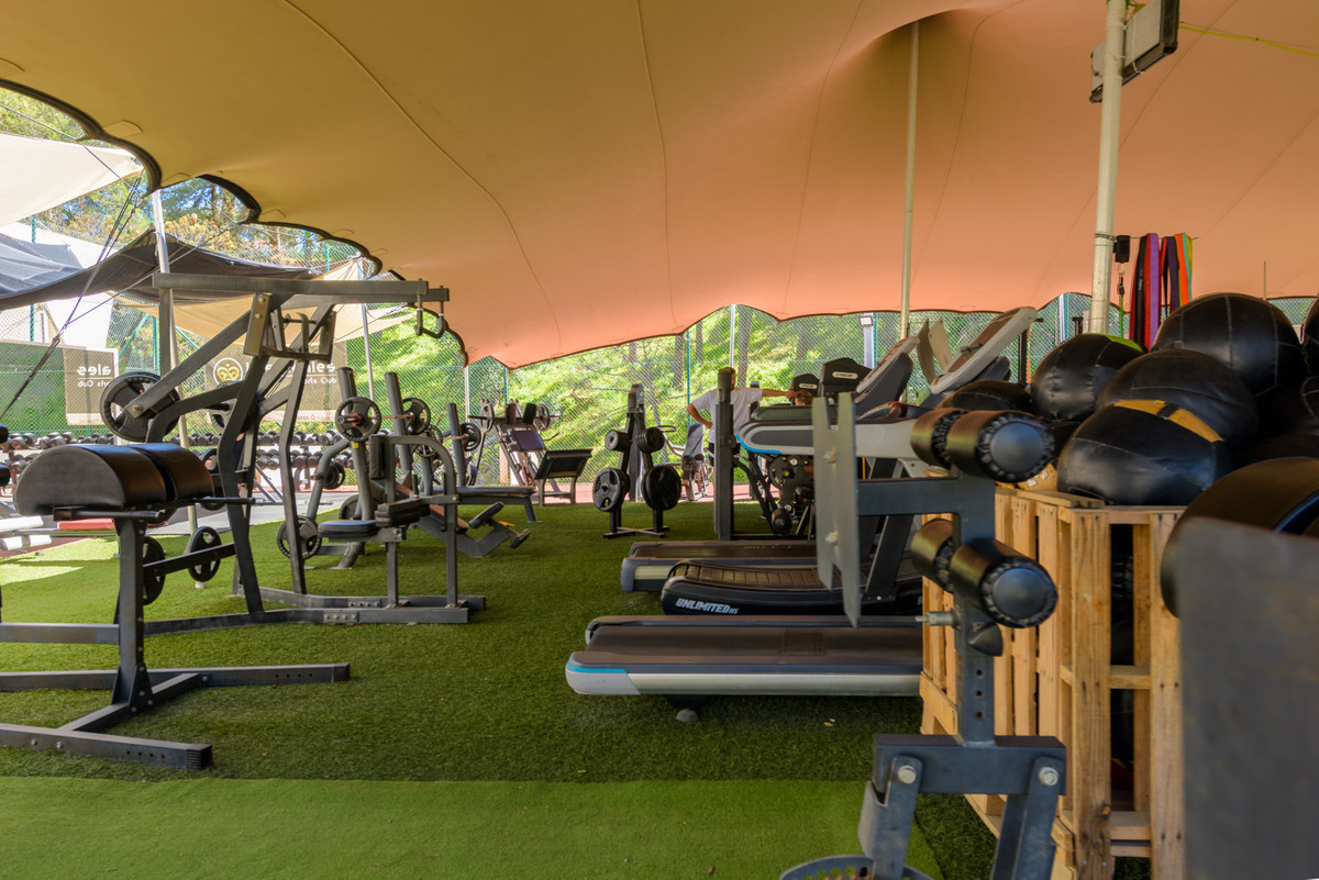 Te koop Middle Floor Apartment Costa Del Sol Estepona € 860.000,-