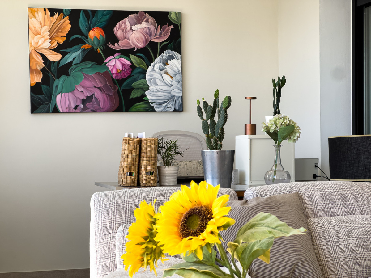 Te koop Middle Floor Apartment Costa Del Sol Estepona € 860.000,-