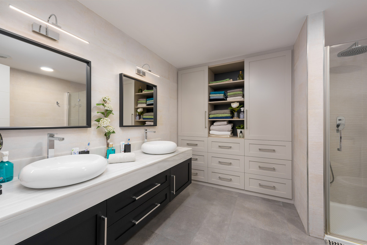 Te koop Middle Floor Apartment Costa Del Sol Estepona € 860.000,-