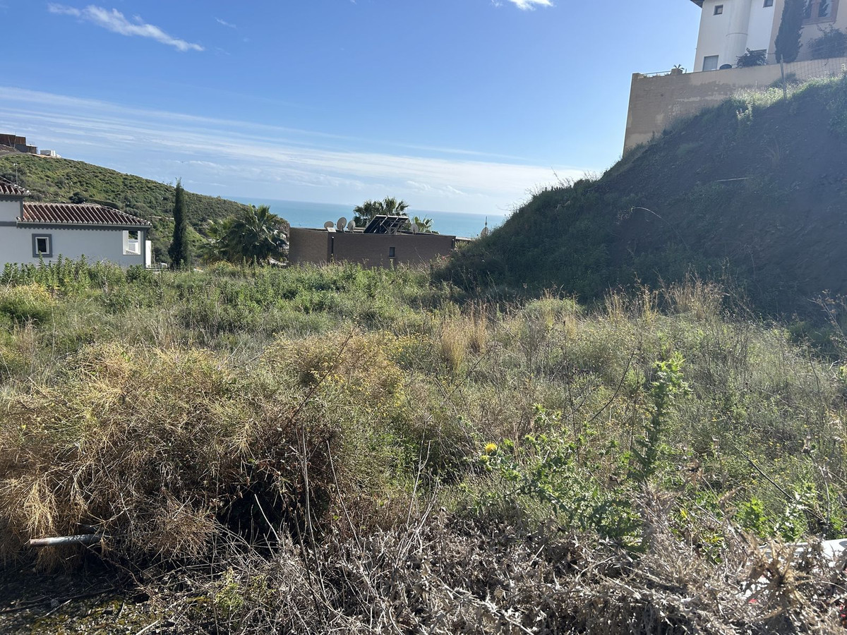 Te koop Residential Plot Costa Del Sol Torrox Costa € 275.000,-