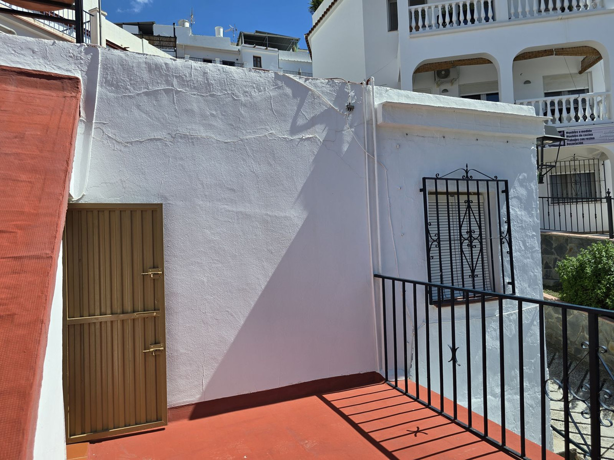 Te koop Herenhuis Costa Del Sol Cómpeta € 200.000,-