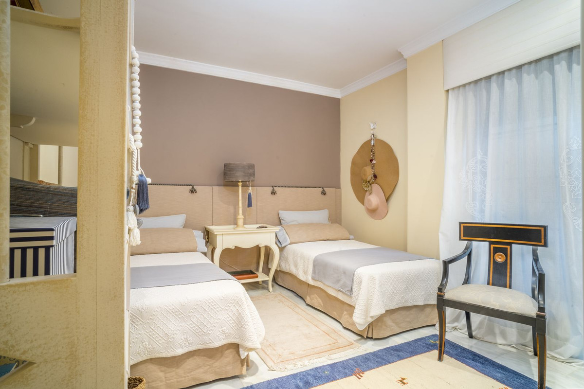 Te koop Gelijkvloers appartement Costa Del Sol Nueva Andalucía € 775.000,-