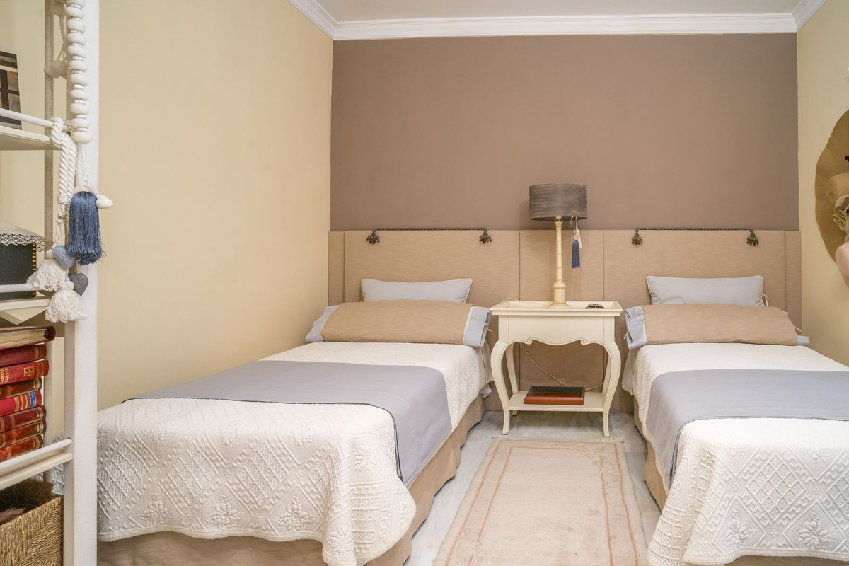 Te koop Gelijkvloers appartement Costa Del Sol Nueva Andalucía € 775.000,-