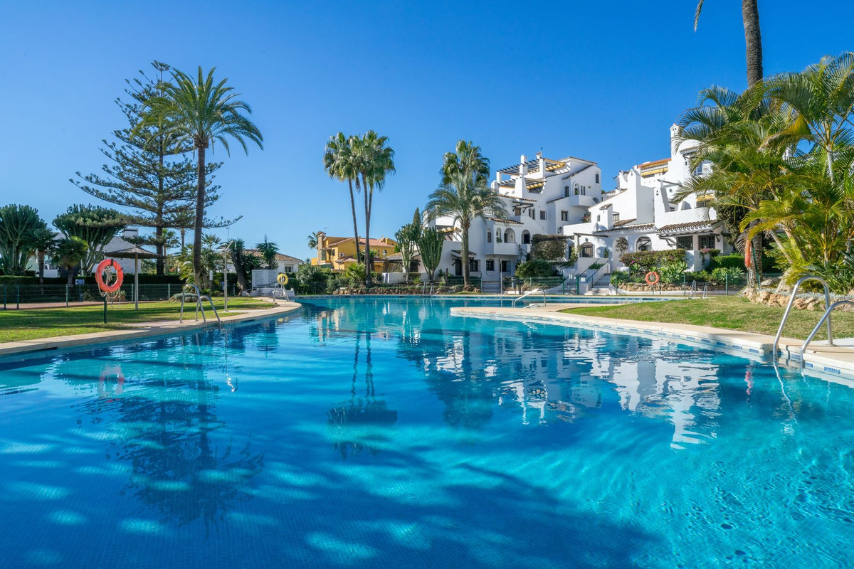 Te koop Gelijkvloers appartement Costa Del Sol Nueva Andalucía € 775.000,-