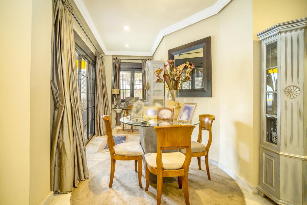 Te koop Gelijkvloers appartement Costa Del Sol Nueva Andalucía € 775.000,-