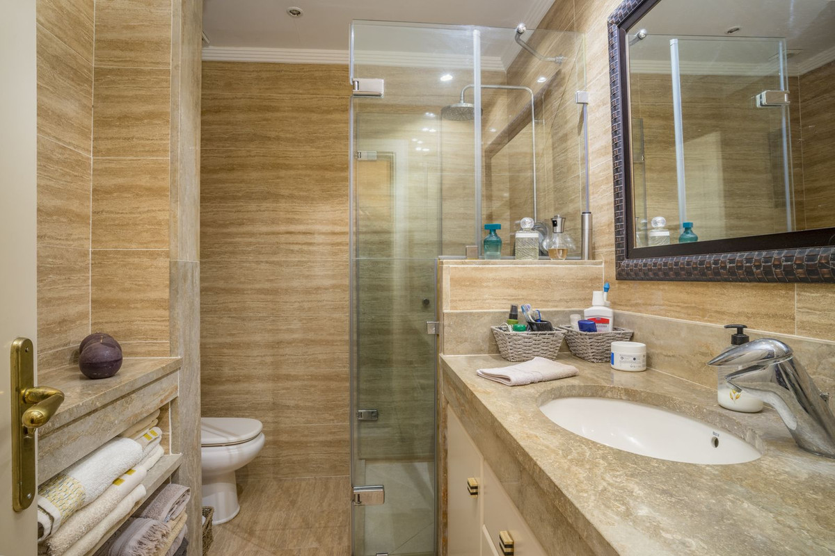 Te koop Gelijkvloers appartement Costa Del Sol Nueva Andalucía € 775.000,-