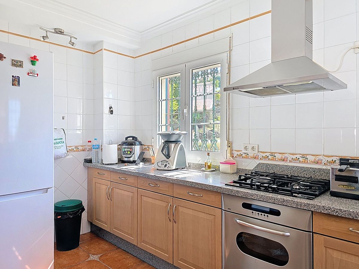 Te koop Vrijstaande Villa Costa Del Sol Canillas De Albaida € 437.000,-