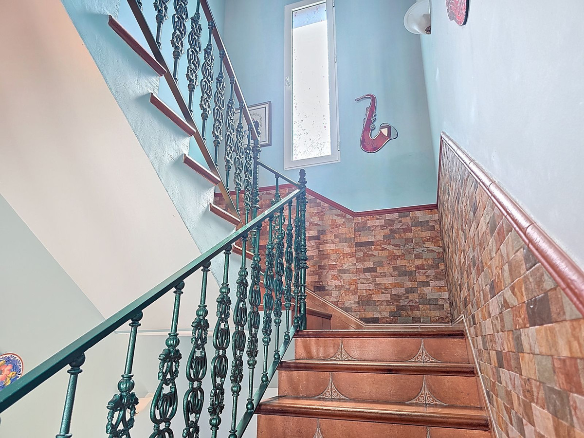 Te koop Vrijstaande Villa Costa Del Sol Canillas De Albaida € 437.000,-