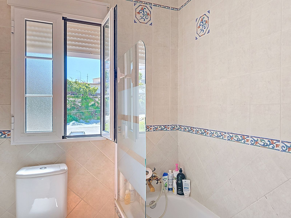 Te koop Vrijstaande Villa Costa Del Sol Canillas De Albaida € 437.000,-