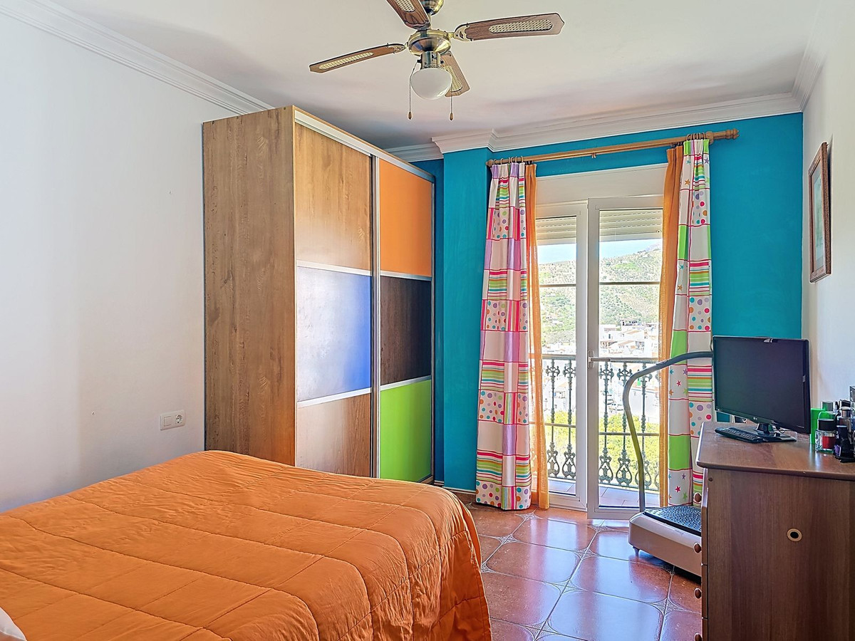 Te koop Vrijstaande Villa Costa Del Sol Canillas De Albaida € 437.000,-