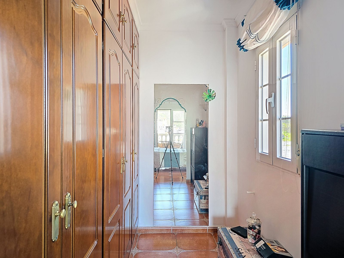 Te koop Vrijstaande Villa Costa Del Sol Canillas De Albaida € 437.000,-