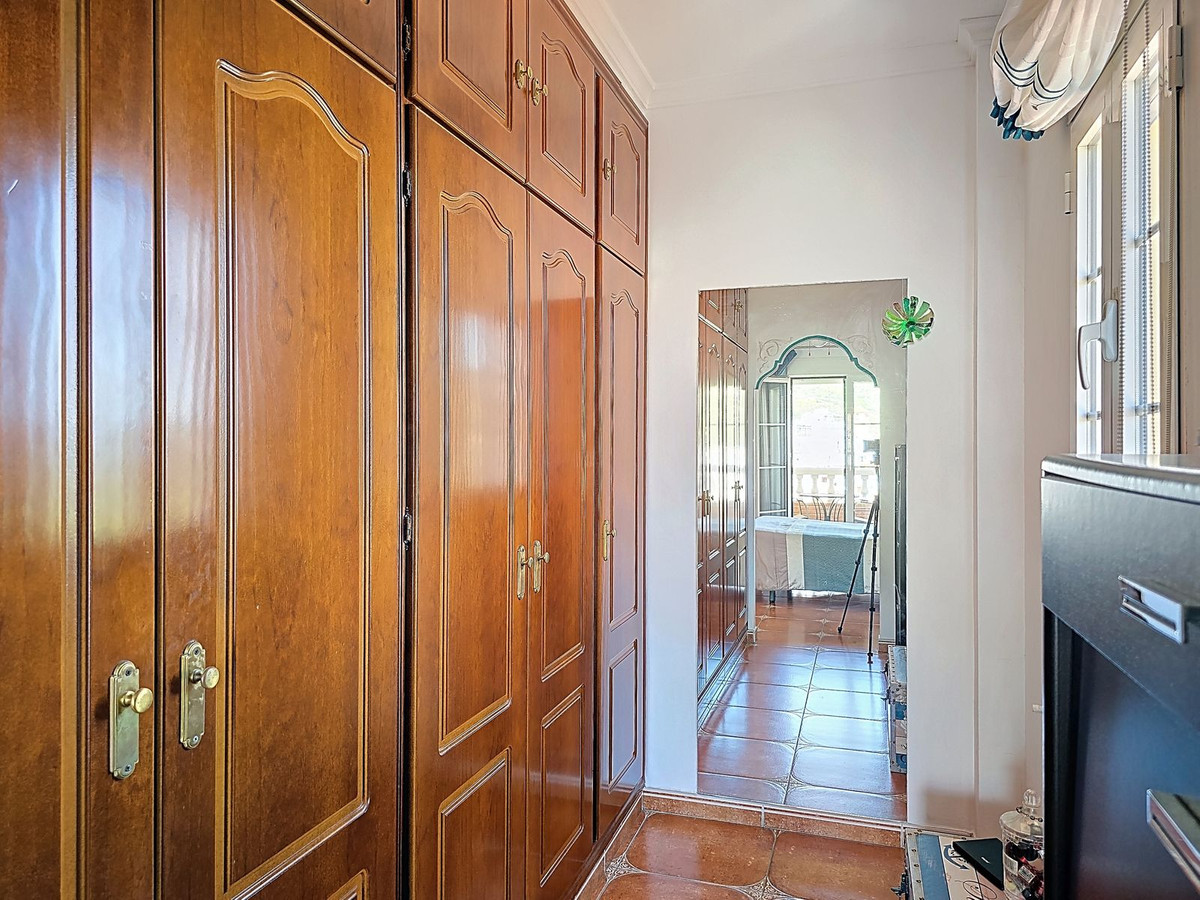 Te koop Vrijstaande Villa Costa Del Sol Canillas De Albaida € 437.000,-