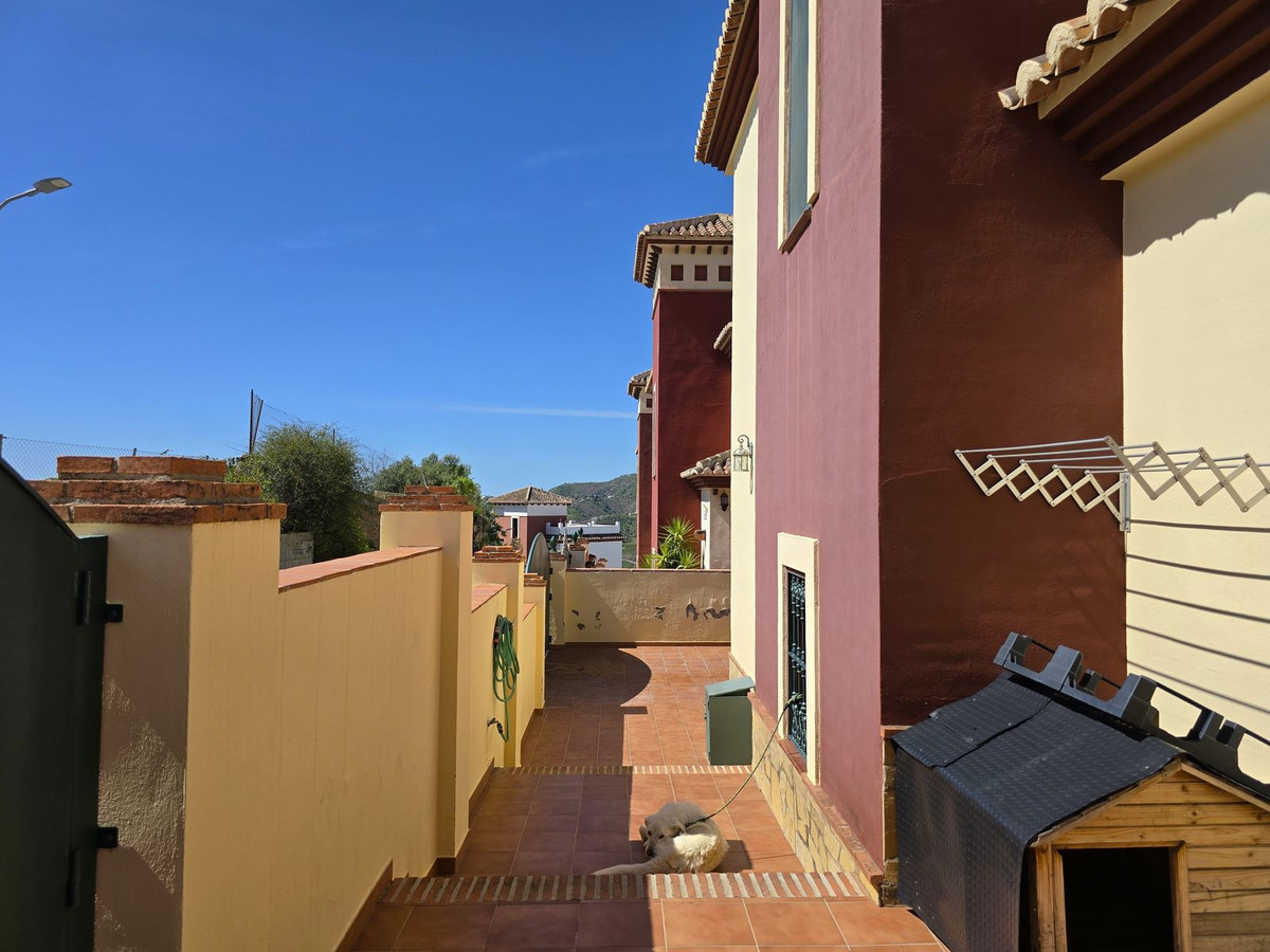 Te koop Vrijstaande Villa Costa Del Sol Canillas De Albaida € 437.000,-