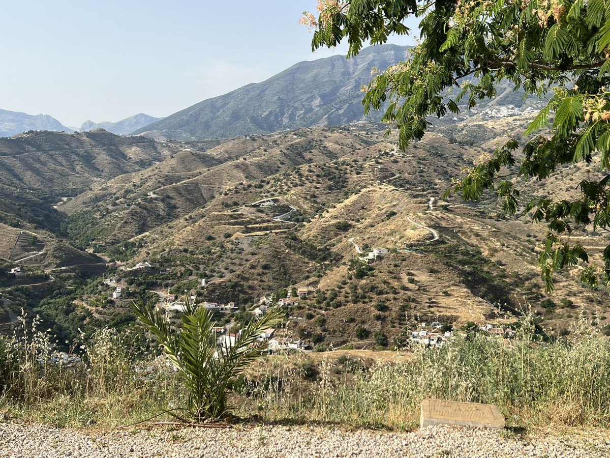 Te koop Vrijstaande Villa Costa Del Sol Canillas De Aceituno € 294.000,-