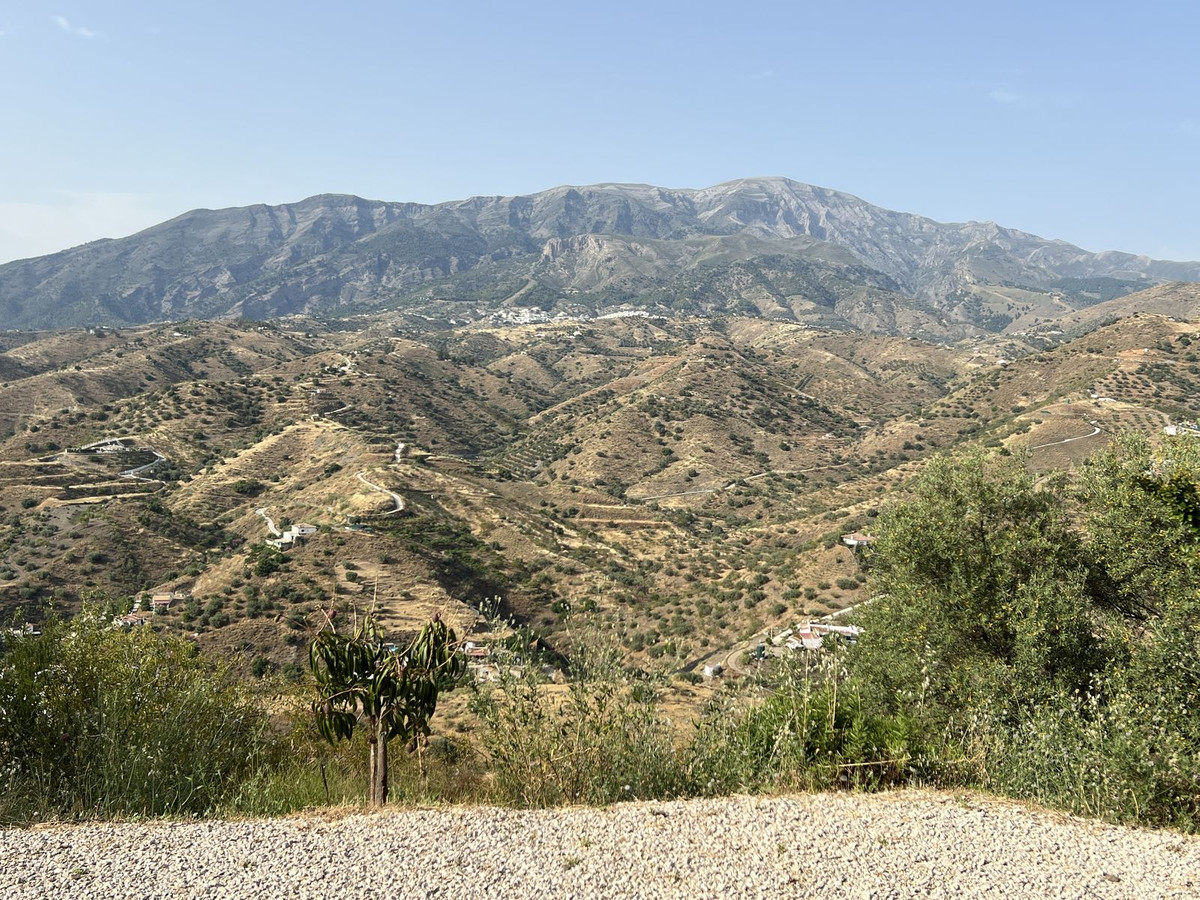 Te koop Vrijstaande Villa Costa Del Sol Canillas De Aceituno € 294.000,-