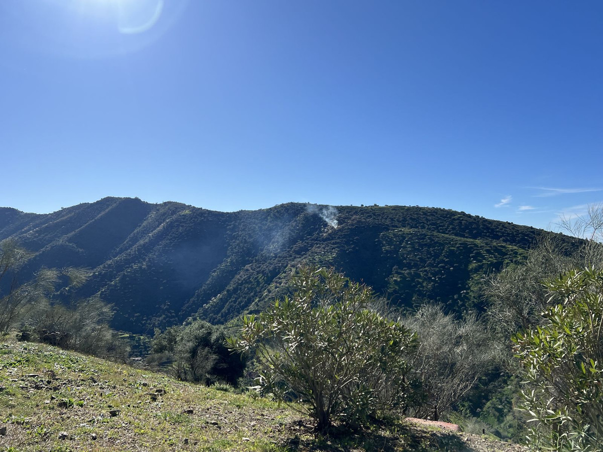 Te koop Vrijstaande Villa Costa Del Sol Canillas De Aceituno € 294.000,-