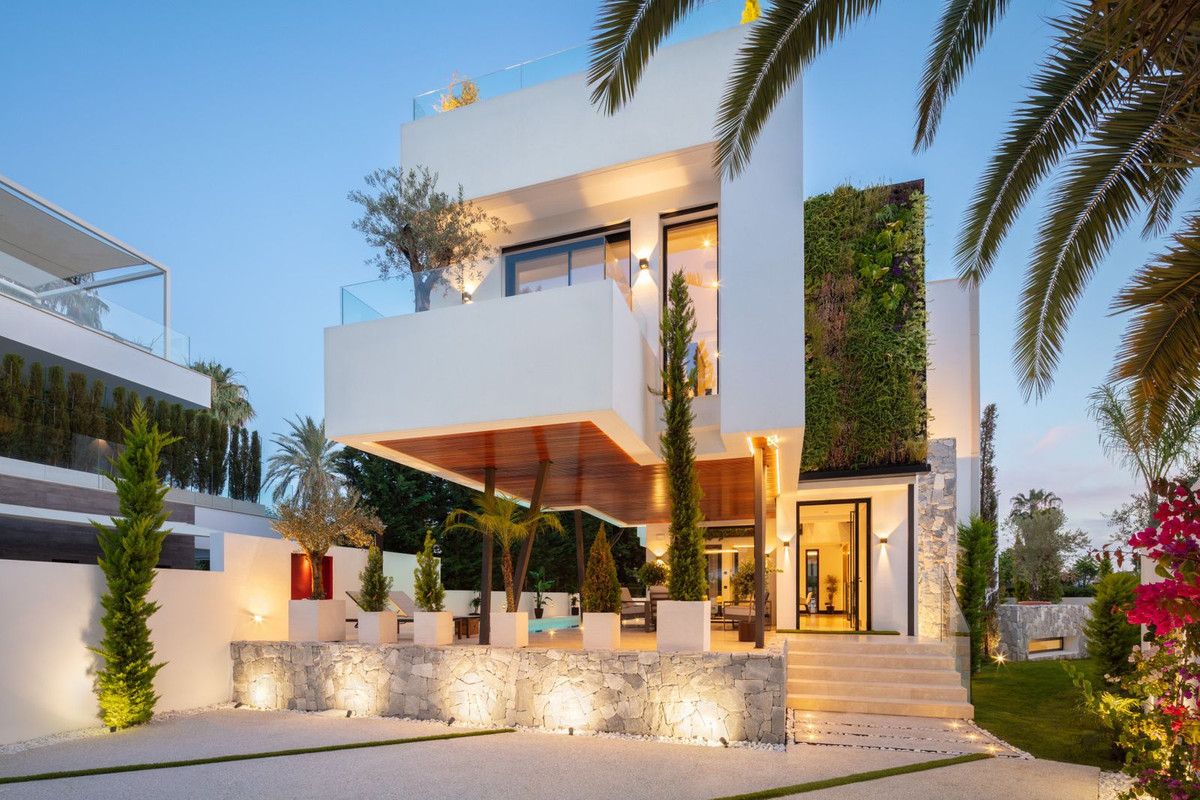 Te koop Vrijstaande Villa Costa Del Sol The Golden Mile € 5.850.000,-