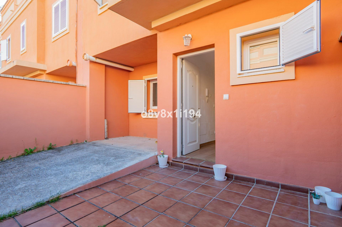 Te koop Herenhuis Costa Del Sol Benajarafe € 360.000,-